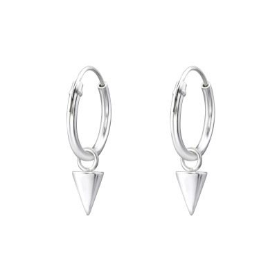 Hegyes medálos ezüst karika fülbevaló