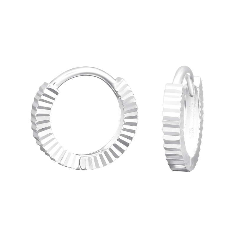 Huggies 925 ezüst karikafülbevaló, 2 mm x 12 mm – rovátkás