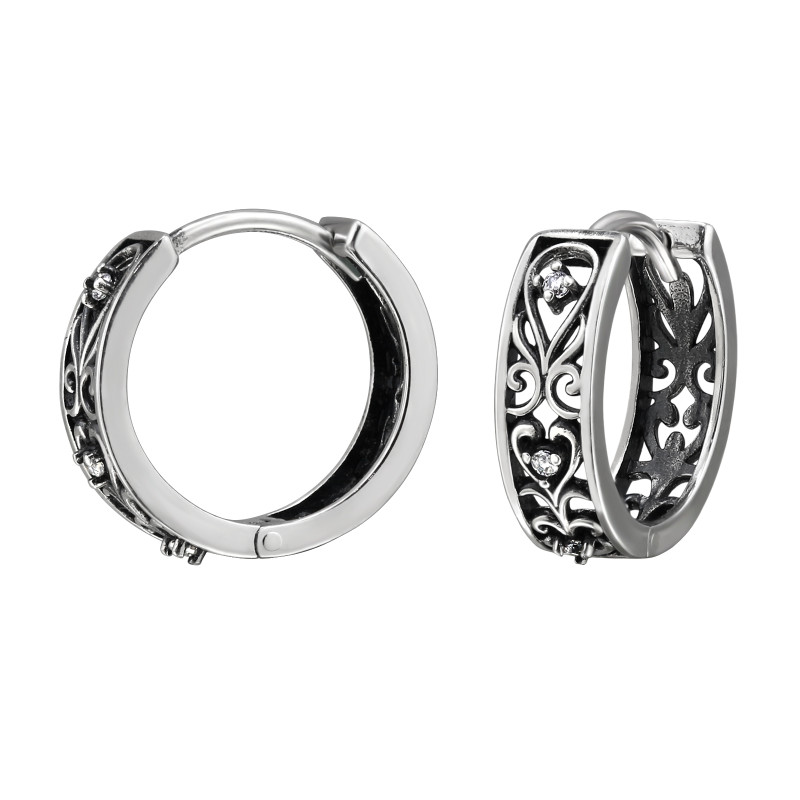 Népi motivumos Huggies 925 ezüst karika fülbevaló, cirkónia köves, 4.1 mm x 13.5 mm